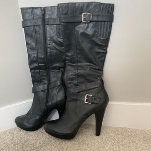 Jessica Simpson black boots